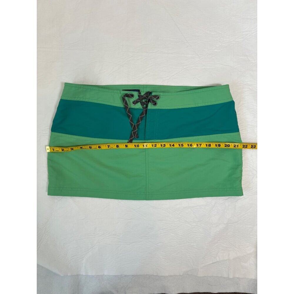 PATAGONIA WOMENS BOARD SKIRTIE MULTIPLE SIZES 2 AND 14 GREEN - Picture 10 of 11